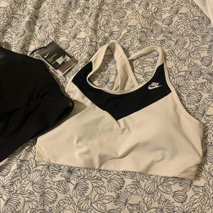 NIKE women’s Hugh support Innovation Sports Bra NEW XL